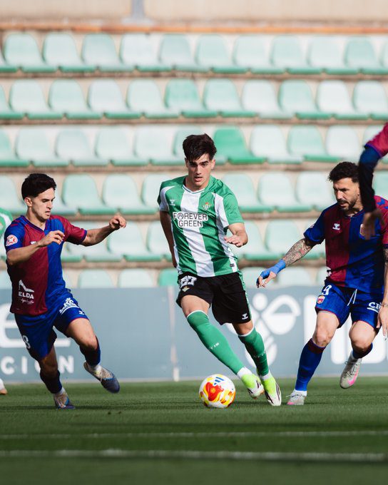 Crónica | Betis Deportivo 0-1 Eldense: El Betis baja de la luna