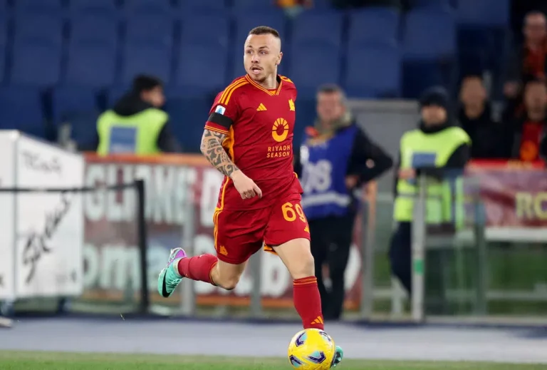 Angeliño, el favorito para el lateral izquierdo del Real Betis